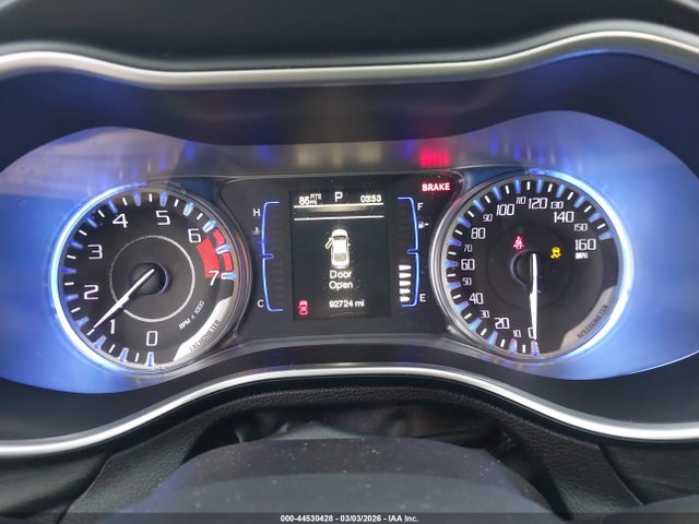 Продажа на аукционе авто 2015 Chrysler 200 Limited, vin: 1C3CCCAG1FN507331, номер лота: 44530428