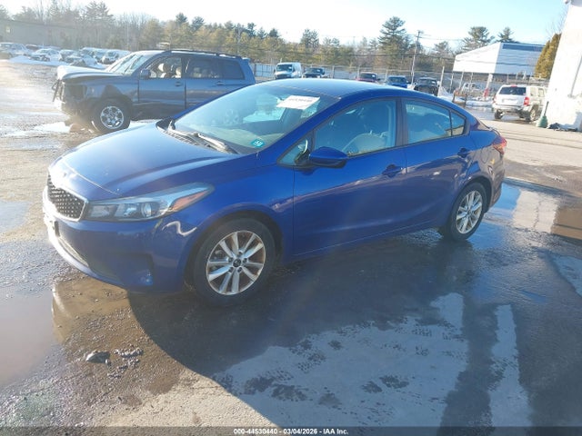2017 KIA FORTE 3KPFL4A7XHE055837 Photo 1