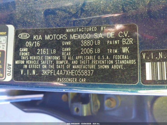 2017 KIA FORTE 3KPFL4A7XHE055837 Photo 8