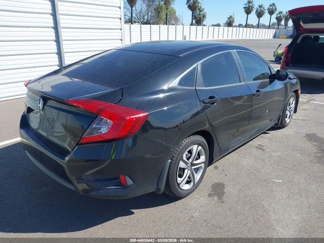 2HGFC2F58HH514204 Honda Civic Lx