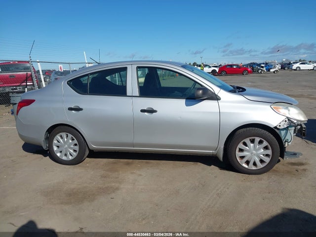 Nissan Versa 1.6 S 2014 3N1CN7AP1EL857640 Image 14
