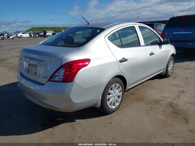 Nissan Versa 1.6 S 2014 3N1CN7AP1EL857640 Image 4