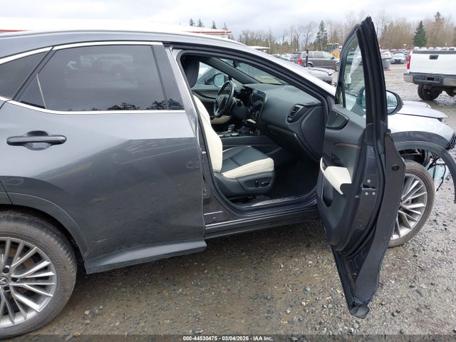 2022 LEXUS NX 350H JTJHKCEZ2N2010382 Photo 4