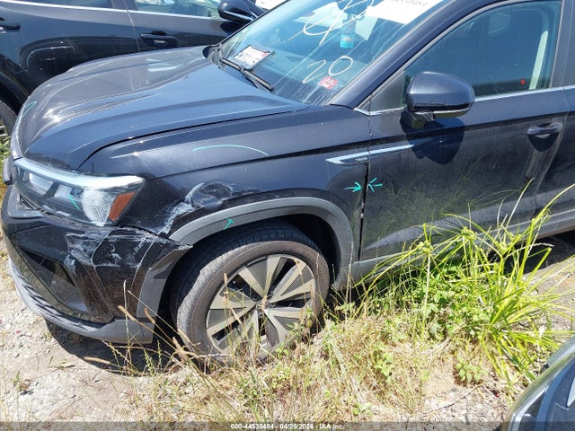 2024 Volkswagen Taos 1.5t Se მანქანა იყიდება აუქციონზე, vin: 3VVSX7B27RM064608, აუქციონის ნომერი: 44530484