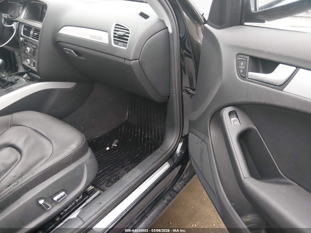 Продажа на аукционе авто 2013 Audi A4 2.0t Premium, vin: WAUDFAFL1DN038110, номер лота: 44530502