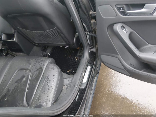 Продажа на аукционе авто 2013 Audi A4 2.0t Premium, vin: WAUDFAFL1DN038110, номер лота: 44530502