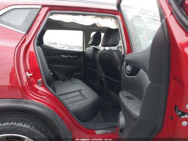 JN1BJ1CR5KW319807 Nissan Rogue Sport Sl