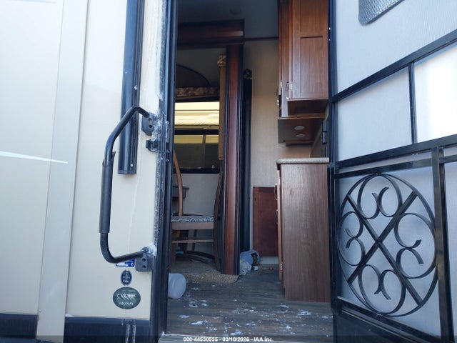 4YDF30521HA741739 Keystone Montana 305rl