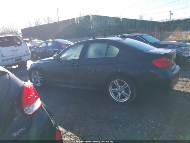 44530540 :رقم المزاد ، WBA8B7C52JA585685 vin ، 2018 Bmw 340i Xdrive مزاد بيع