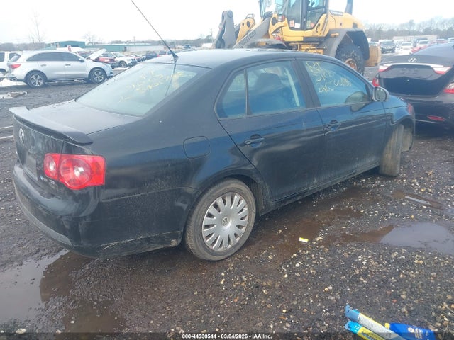 44530544 :رقم المزاد ، 3VWHG71K87M135870 vin ، 2007 Volkswagen Jetta 2.5 مزاد بيع