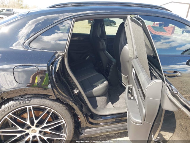 Auction sale of the 2025 Porsche Macan Electric Turbo, vin: WP1AC2XA1SL175554, lot number: 44530581