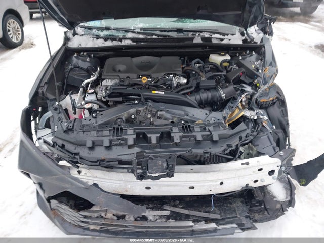 Toyota CAMRY XLE 2025 4T1DBADK8SU538210 Image 10