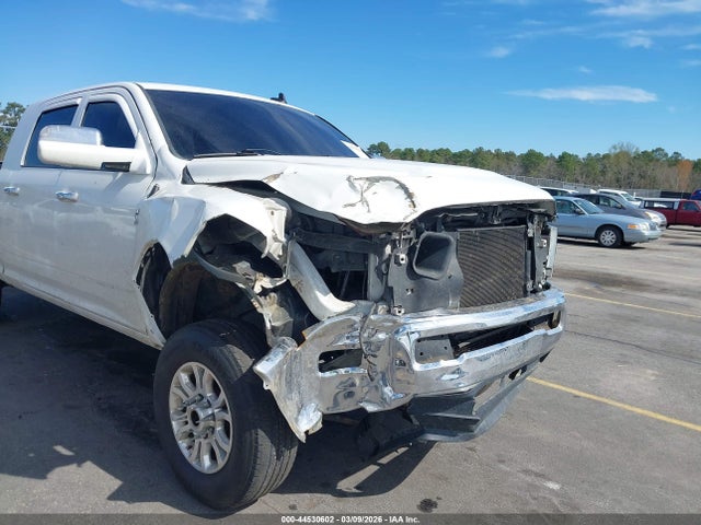 44530602 :رقم المزاد ، 3C63R3NL6EG252739 vin ، 2014 Ram 3500 Longhorn Limited مزاد بيع