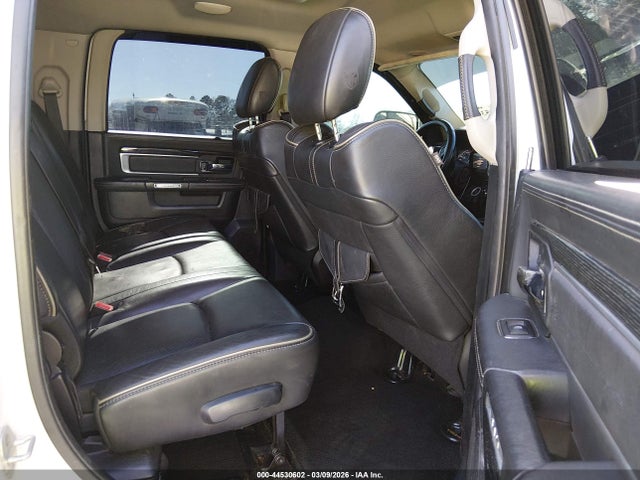 44530602 :رقم المزاد ، 3C63R3NL6EG252739 vin ، 2014 Ram 3500 Longhorn Limited مزاد بيع