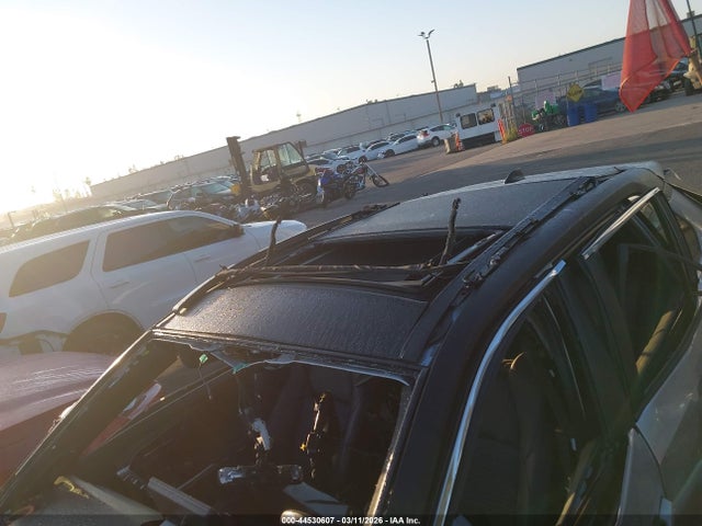 2024 TOYOTA RAV4 HYBRID JTME6RFV8RJ061504 Photo 5