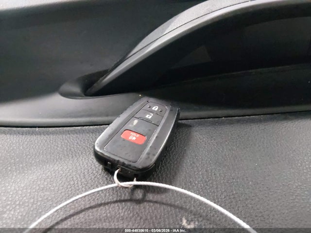 2018 TOYOTA PRIUS JTDKBRFU1J3058054 Photo 10