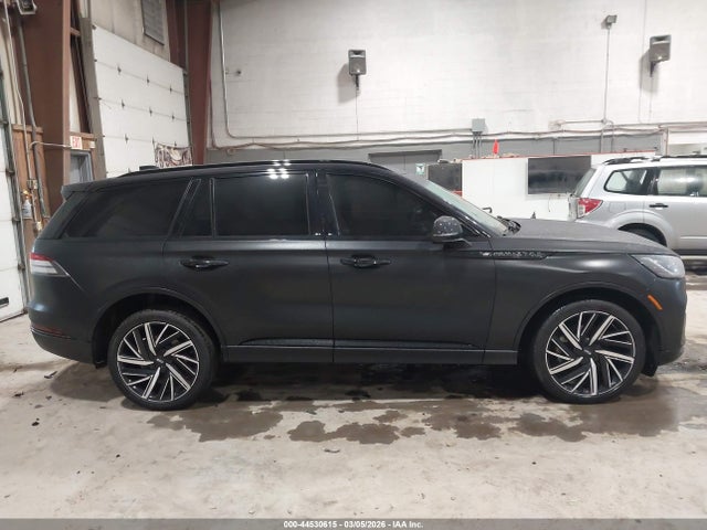 Lincoln Aviator Black Label 2025 5LM5J9XC7SGL20197 Image 13