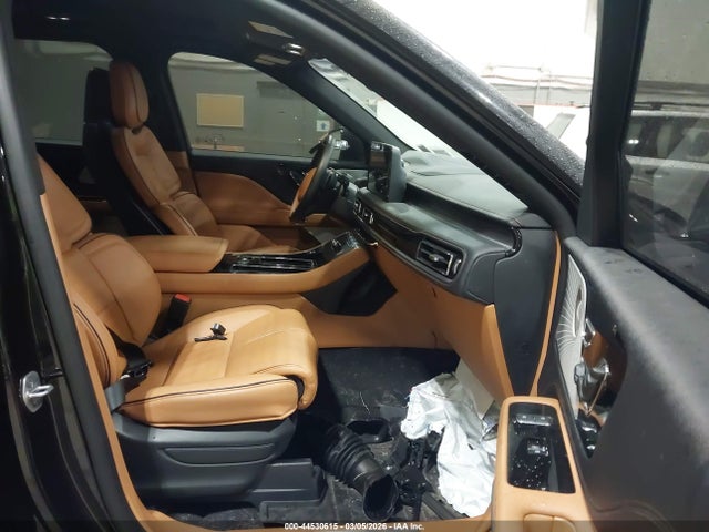 Lincoln Aviator Black Label 2025 5LM5J9XC7SGL20197 Image 5