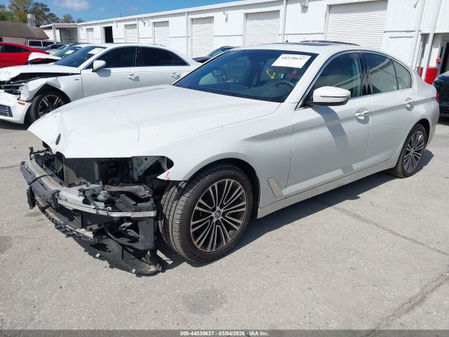 2018 BMW 530I WBAJA5C50JWA37005 Photo 1