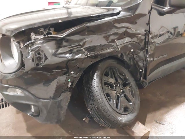 44530667 :رقم المزاد ، ZACCJBAB2JPH59380 vin ، 2018 Jeep Renegade Upland Edition 4x4 مزاد بيع