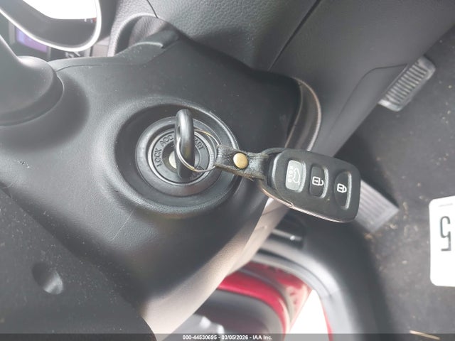KMHD35LH6GU252891 Hyundai ELANTRA GT