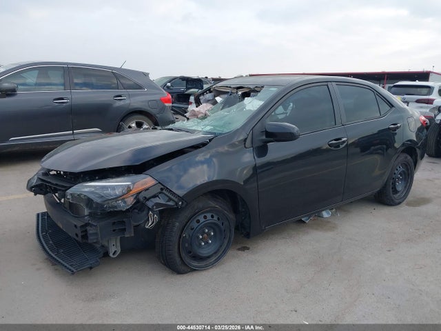 Toyota COROLLA LE 2019 5YFBURHEXKP913164 Image 2