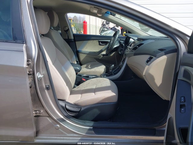 Hyundai ELANTRA SE 2015 5NPDH4AE3FH569268 Image 5