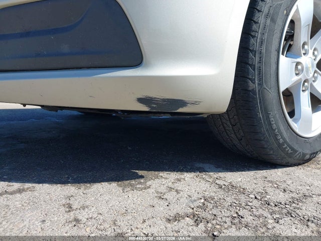 1G11A5SL1FF130826 Chevrolet Malibu 1fl