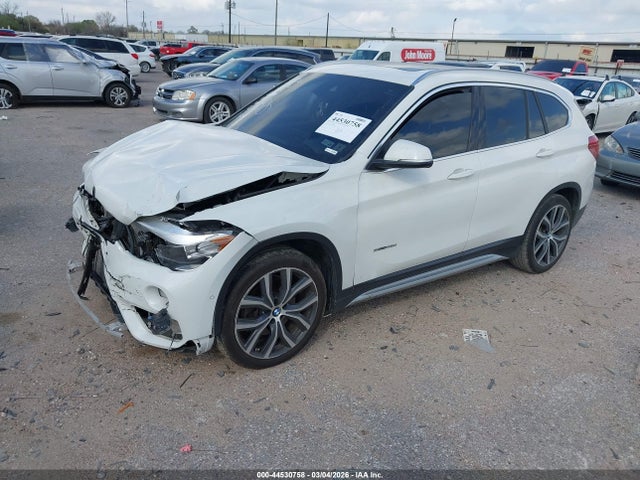 44530758 :رقم المزاد ، WBXHU7C34HP925456 vin ، 2017 Bmw X1 Sdrive28i مزاد بيع