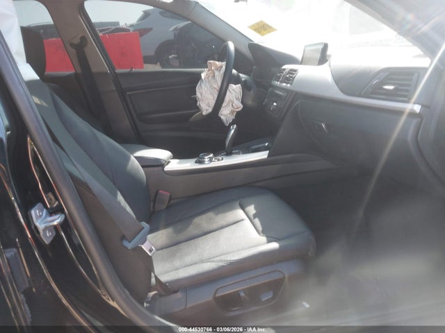 Продаж на аукціоні авто 2014 Bmw 320i, vin: WBA3B1G54ENN90614, номер лоту: 44530766