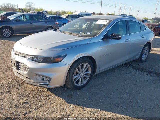 1G1ZD5ST0JF274970 Chevrolet MALIBU LT