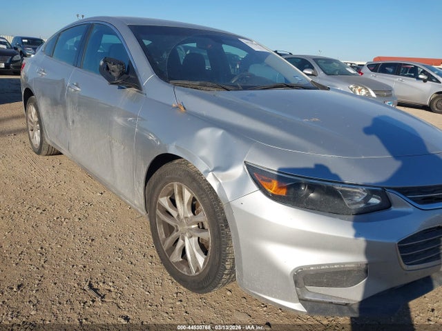 1G1ZD5ST0JF274970 Chevrolet MALIBU LT