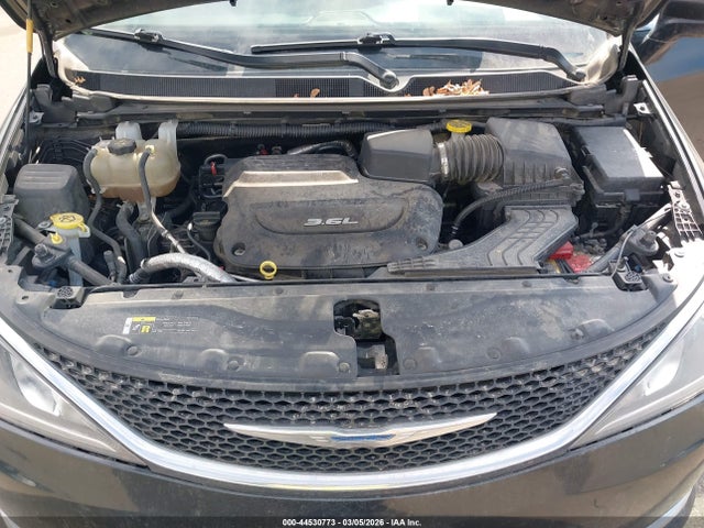 Aukcja sprzedaży 2018 Chrysler Pacifica Touring L, vin: 2C4RC1BG0JR149126, numer aukcji: 44530773