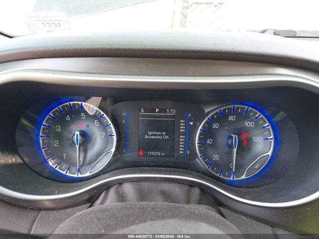 44530773 :رقم المزاد ، 2C4RC1BG0JR149126 vin ، 2018 Chrysler Pacifica Touring L مزاد بيع