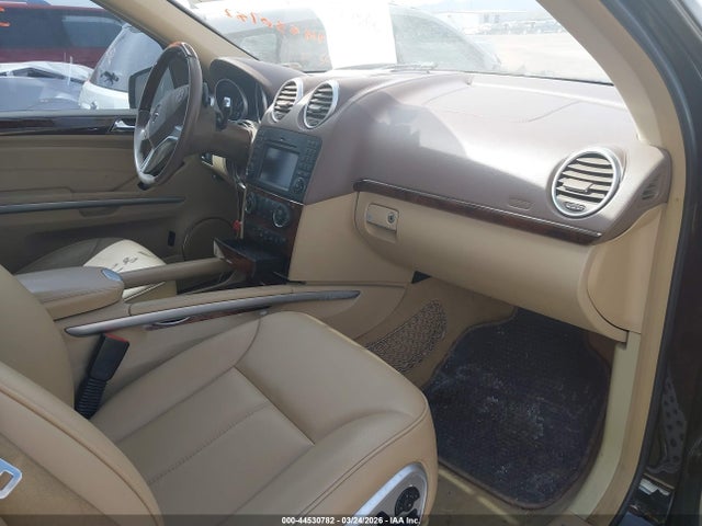 2011 MERCEDES-BENZ GL 450 4JGBF7BEXBA756632 Photo 4