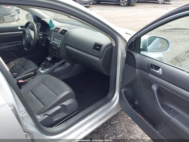 44530806 :رقم المزاد ، 3VWRZ71K08M090312 vin ، 2008 Volkswagen Jetta Se مزاد بيع