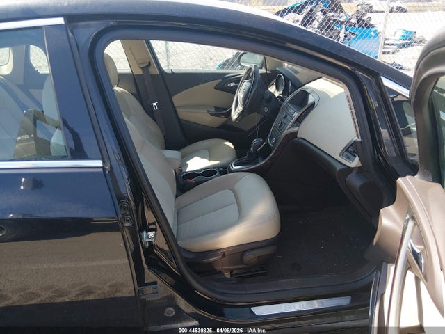 44530825 :رقم المزاد ، 1G4PW5SK5G4184973 vin ، 2016 Buick Verano Sport Touring Group مزاد بيع