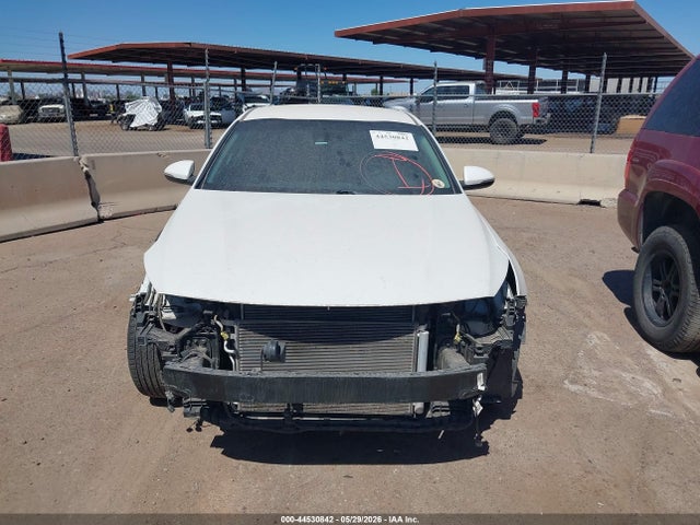 44530842 :رقم المزاد ، 5XXGT4L33KG333104 vin ، 2019 Kia Optima Lx مزاد بيع