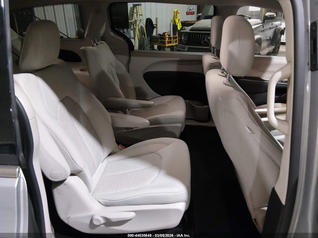 Aukcja sprzedaży 2018 Chrysler Pacifica Hybrid Touring Plus, vin: 2C4RC1H79JR332967, numer aukcji: 44530849