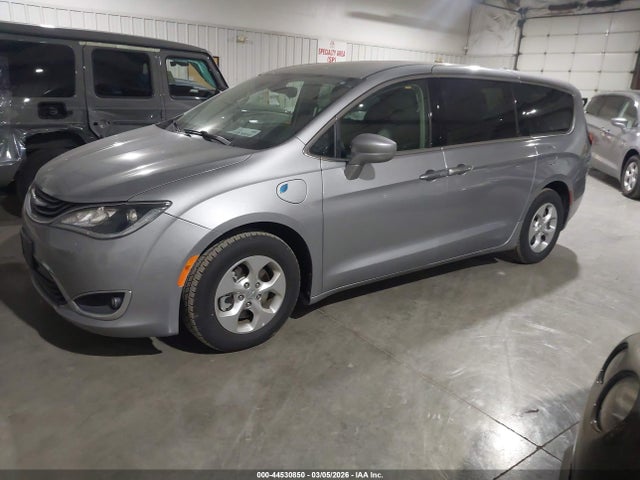 Aukcja sprzedaży 2018 Chrysler Pacifica Hybrid Touring Plus, vin: 2C4RC1H78JR332961, numer aukcji: 44530850