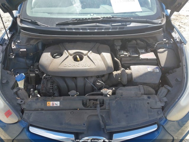 Продажа на аукционе авто 2016 Hyundai Elantra Se, vin: KMHDH4AE0GU621104, номер лота: 44530858