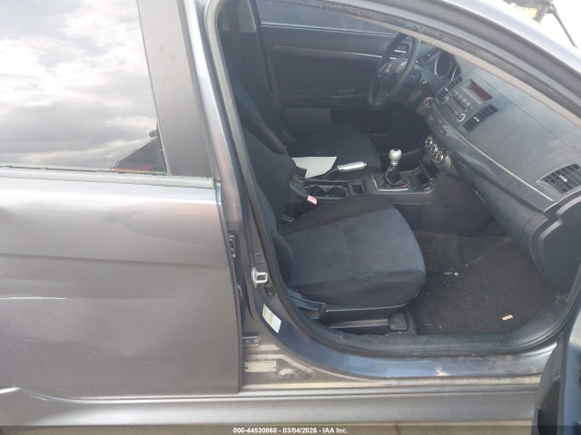 2011 MITSUBISHI LANCER JA32U8FW7BU034194 Photo 4
