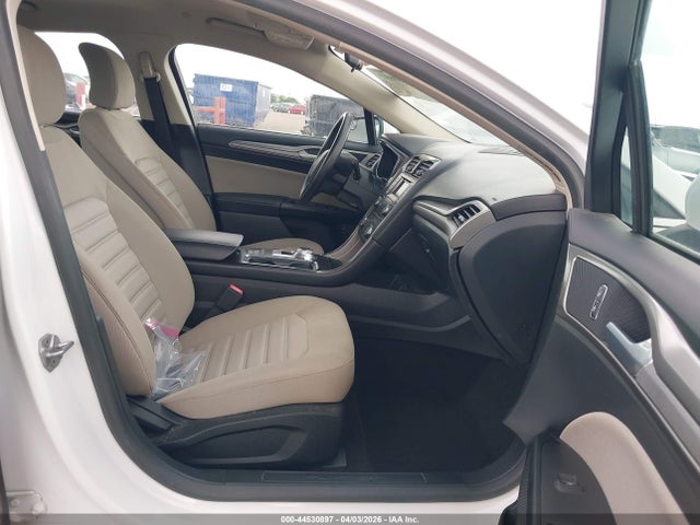 3FA6P0UU6JR100551 Ford Fusion Hybrid S