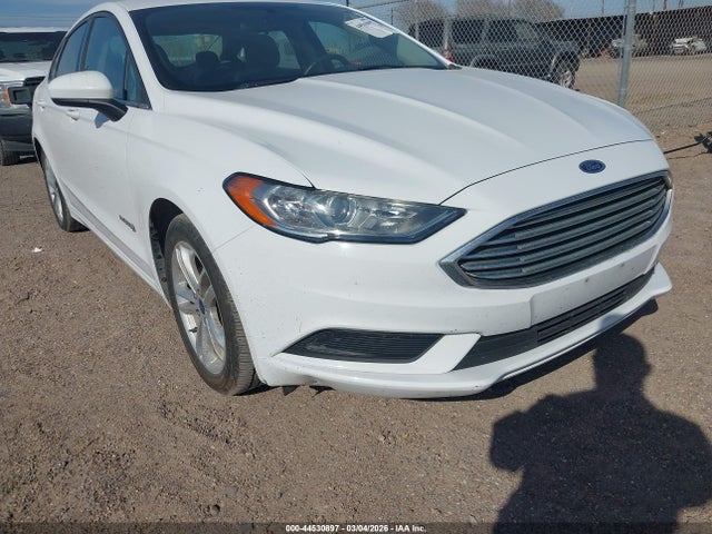 3FA6P0UU6JR100551 Ford Fusion Hybrid S