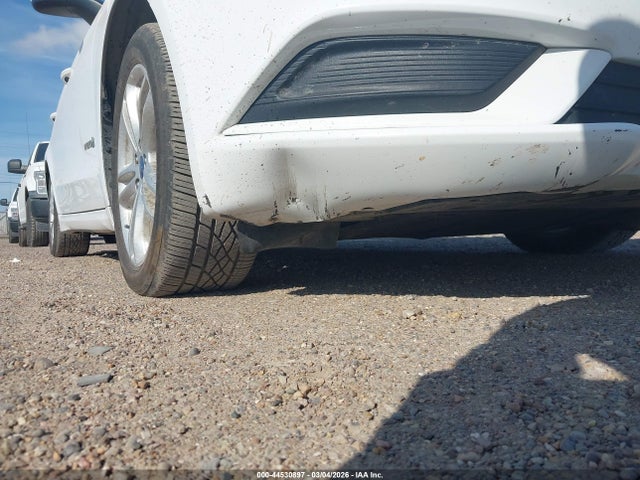 3FA6P0UU6JR100551 Ford Fusion Hybrid S