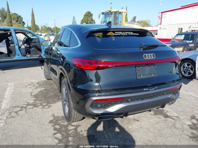 WA1DAAGU8S2108834 Audi All-new Q5 Premium Tfsi Quattro S Tronic