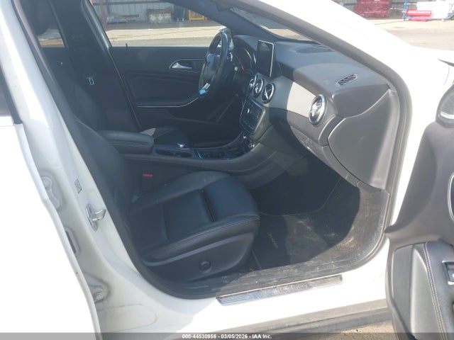 Продаж на аукціоні авто 2017 Mercedes-benz Gla 250 4matic, vin: WDCTG4GB9HJ299947, номер лоту: 44530956