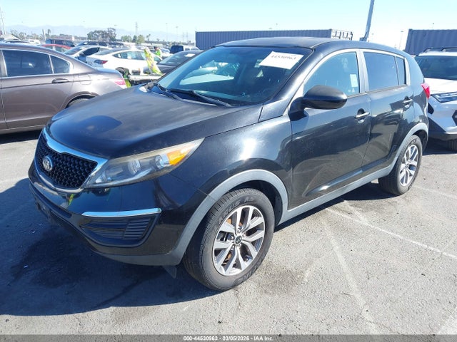KIA Sportage Lx 2014 KNDPB3AC0E7564328 Image 2