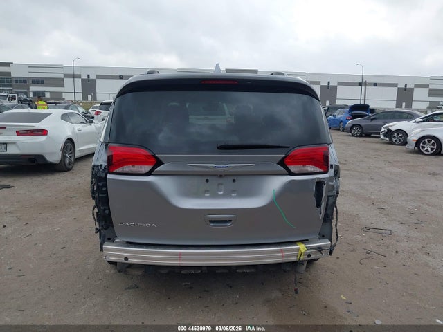 Продаж на аукціоні авто 2020 Chrysler Pacifica Touring L Plus, vin: 2C4RC1EG1LR217545, номер лоту: 44530979