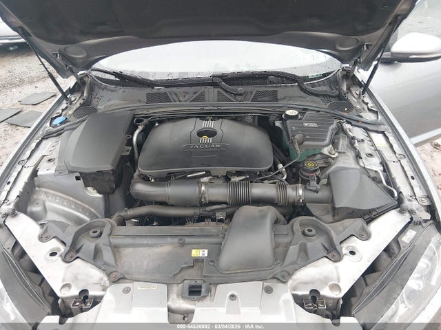 2013 JAGUAR XF SAJWA0ES7DPS66146 Photo 9